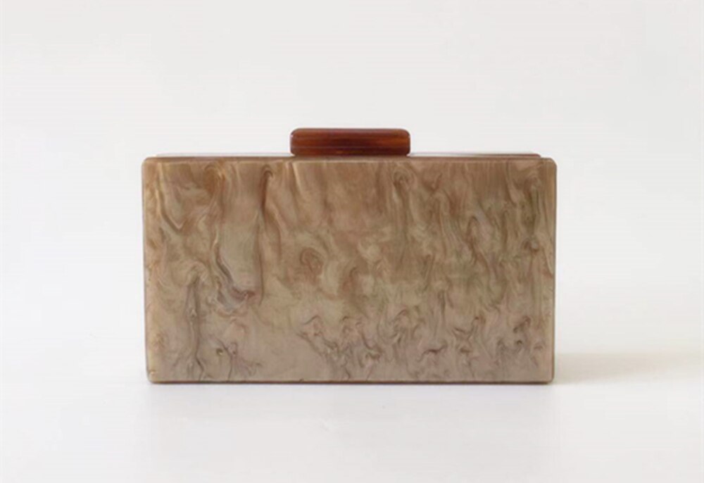 Coquille Clutch