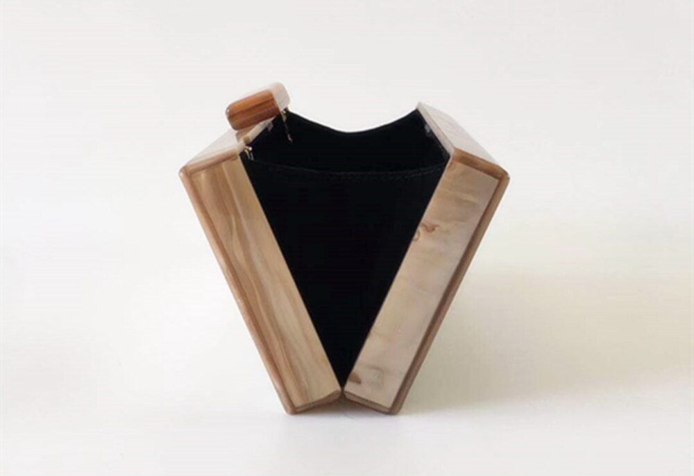 Coquille Clutch