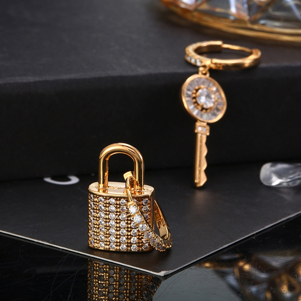 PADLOCK AND KEY EARRINGS - Gold / Silver